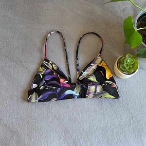 Hurley bikini top size xs